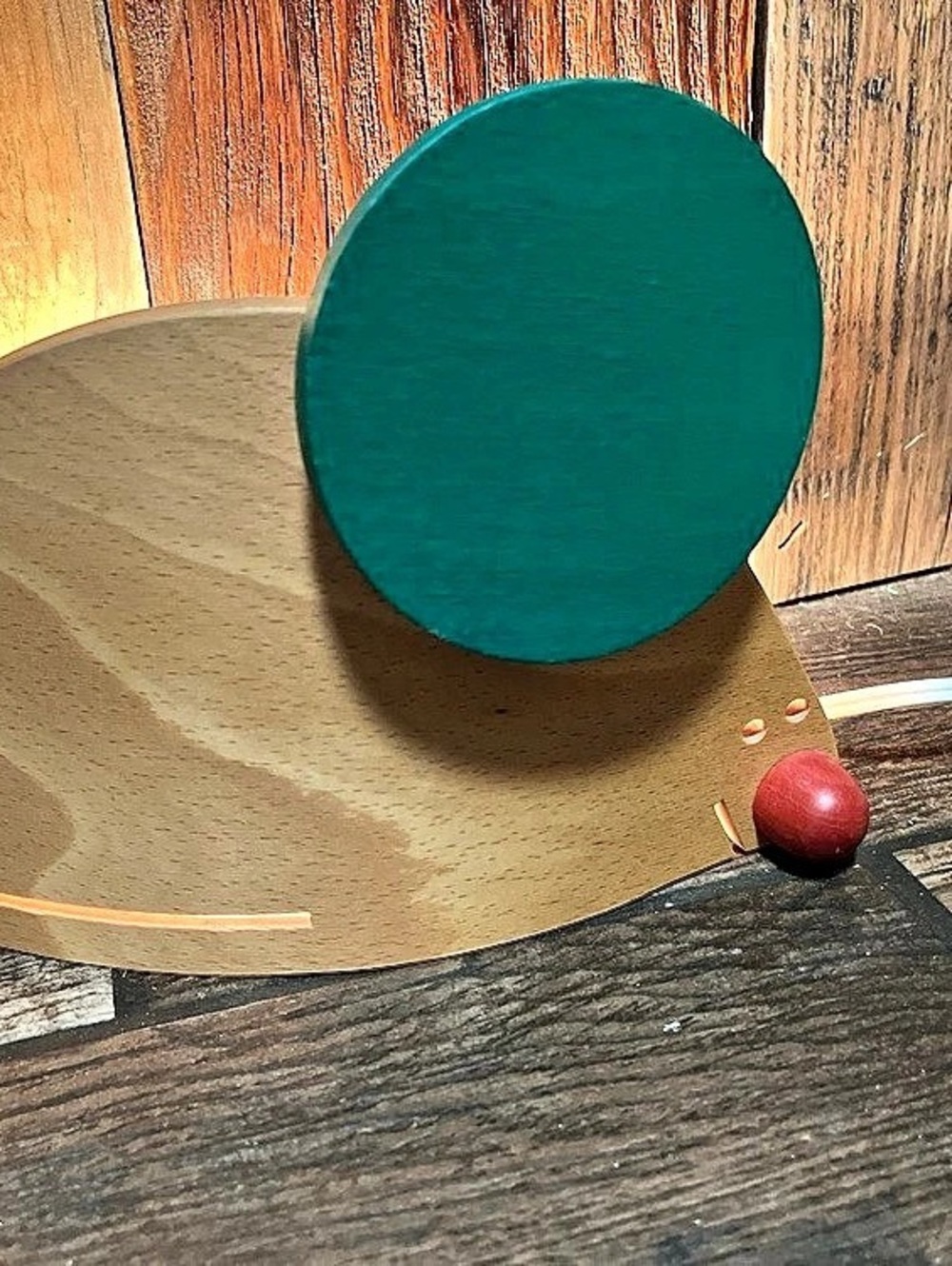 Wooden wall Lamp in Brown & Green